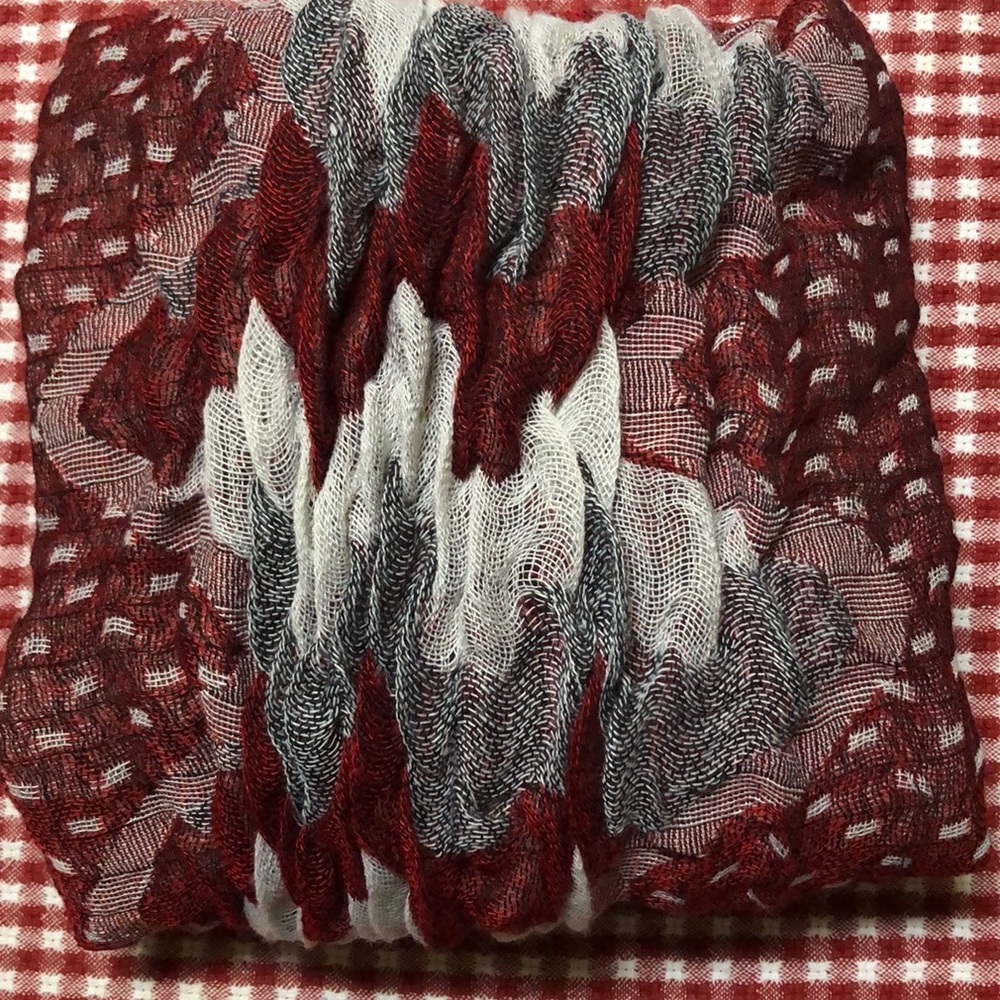 Reversible scarf/pashmina - Picture 7 of 14